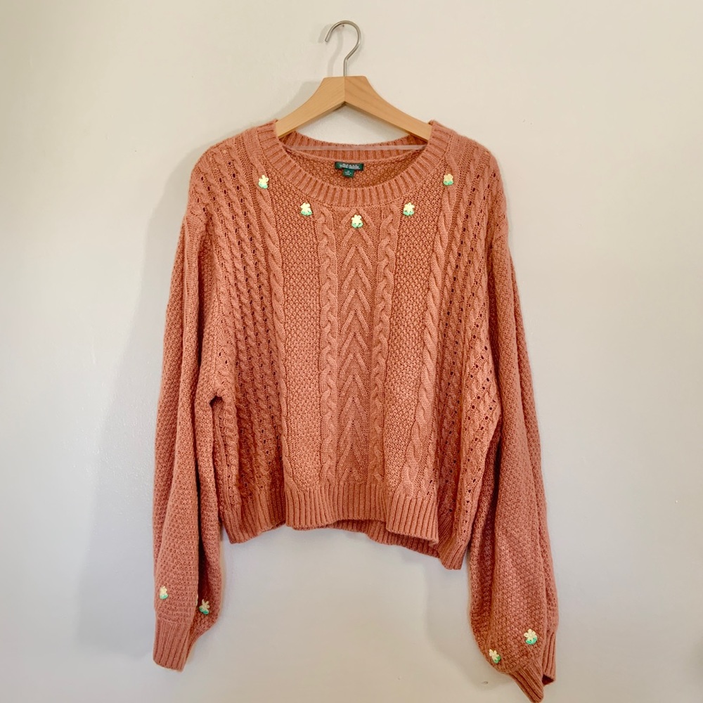 Wild Fable Embroidered Floral Crewneck Cropped Cable Knit Pullover Sweater